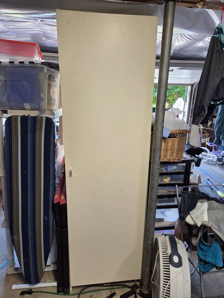Storage Cabinet - Clothes Etc
