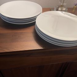 Studio Nova, Tivoli White, dinner plates.  Set of 8