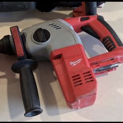 Milwaukee Rotary Hammer Drill V28