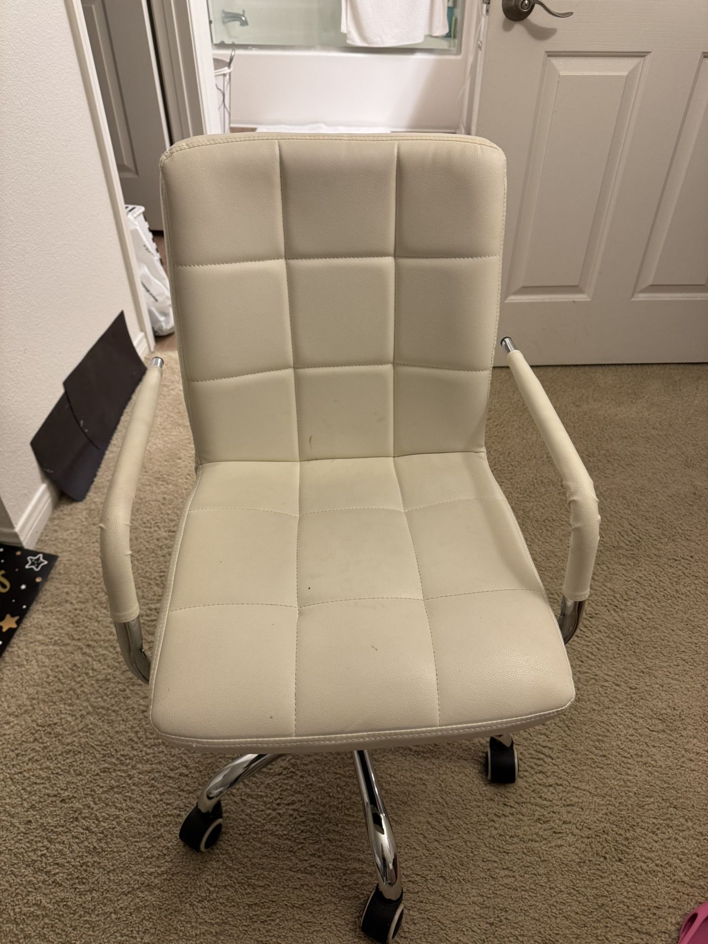 White Desk Chair