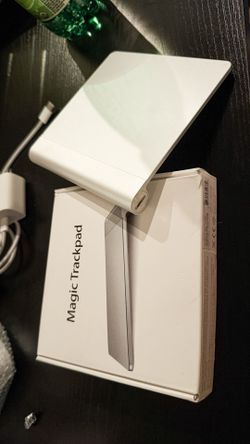 Apple Magic Trackpad
