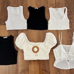 Zara Black white gray crop top bundle lot size Medium Small   Lot of 6 cute crop tops from Zara, Illa Illa and La Hearts. The 4 ribbed crop tops are f