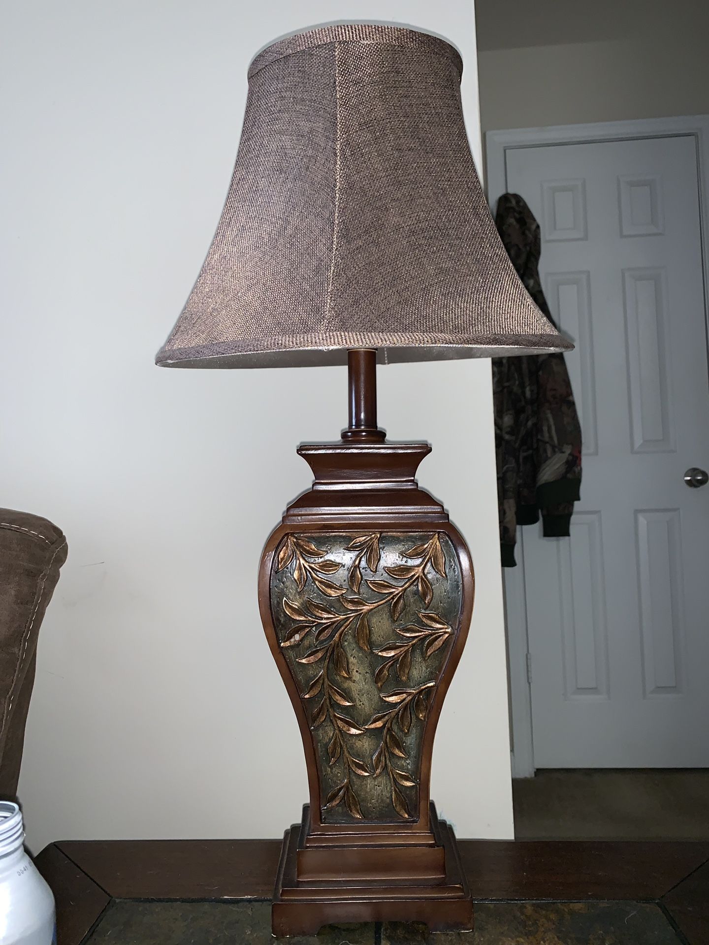 Lamps and living room tables