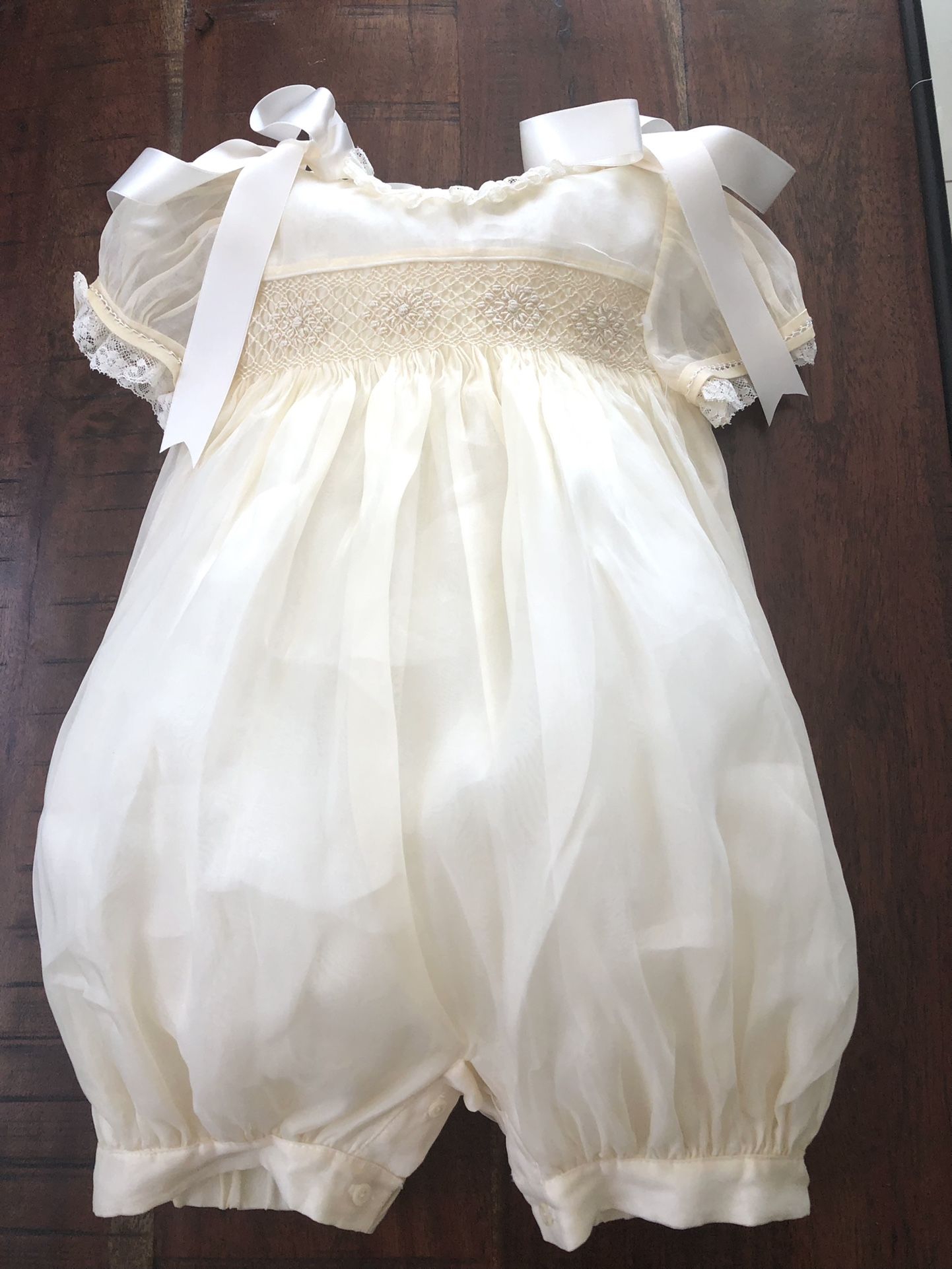 Dudú Baby Moda Infantil Española HANDMADE .