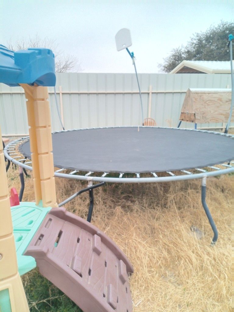 14ft Trampoline Used