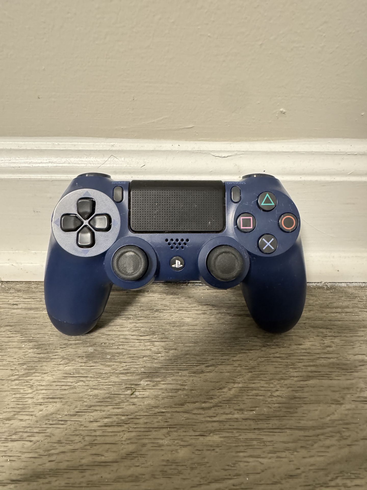 PlayStation 4 Wireless Controller