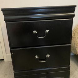 2 Drawer Dresser
