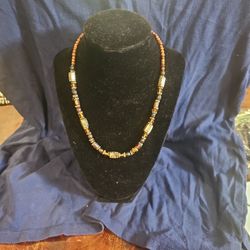 Beaded Necklace 