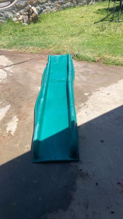 Swing-n-slide 8” wave slide