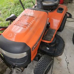 lawnmower 