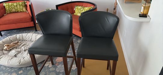 2 Italian Bar Stools