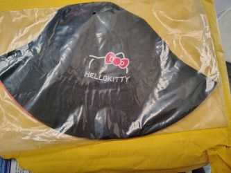 Hello Kitty reversible bucket hat