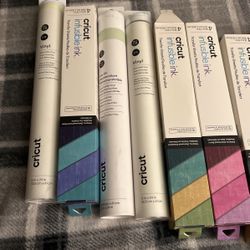 Cricut Inks, Vinyl And Iron On Thermocollant 