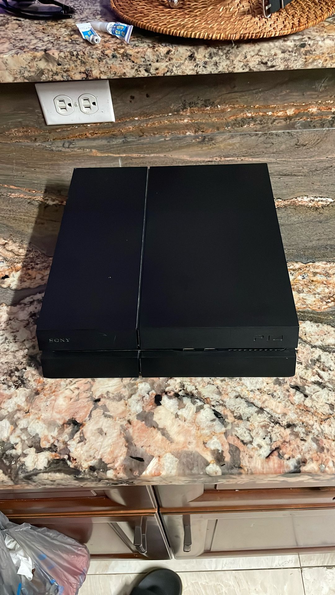 PS4