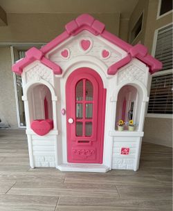 Step 2 Sweetheart playhouse