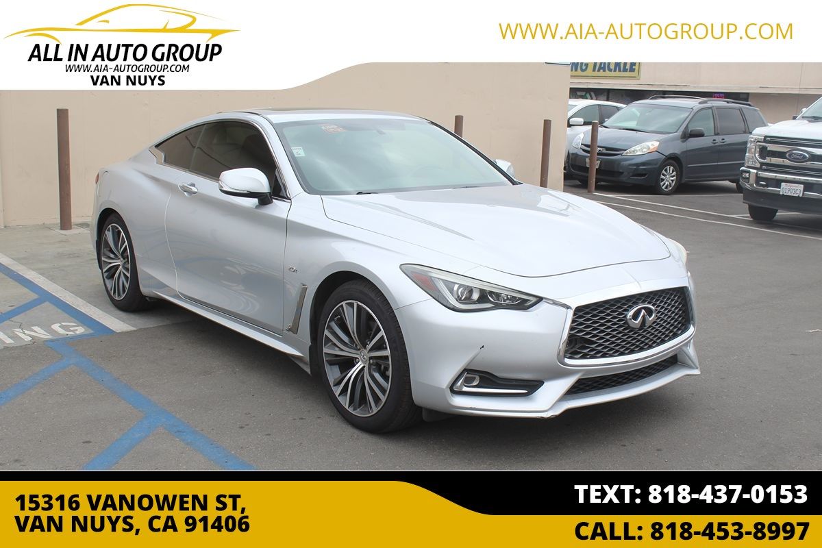 2017 INFINITI Q60