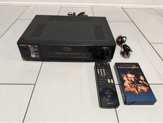 SONY SLV-940HF flying erase head VCR with remote