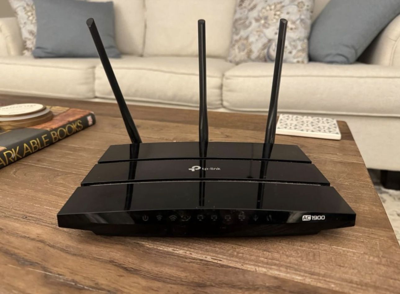 AC1900 Wireless Router
