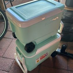 Igloo wheelie cooler x2 (BRAND NEW) 