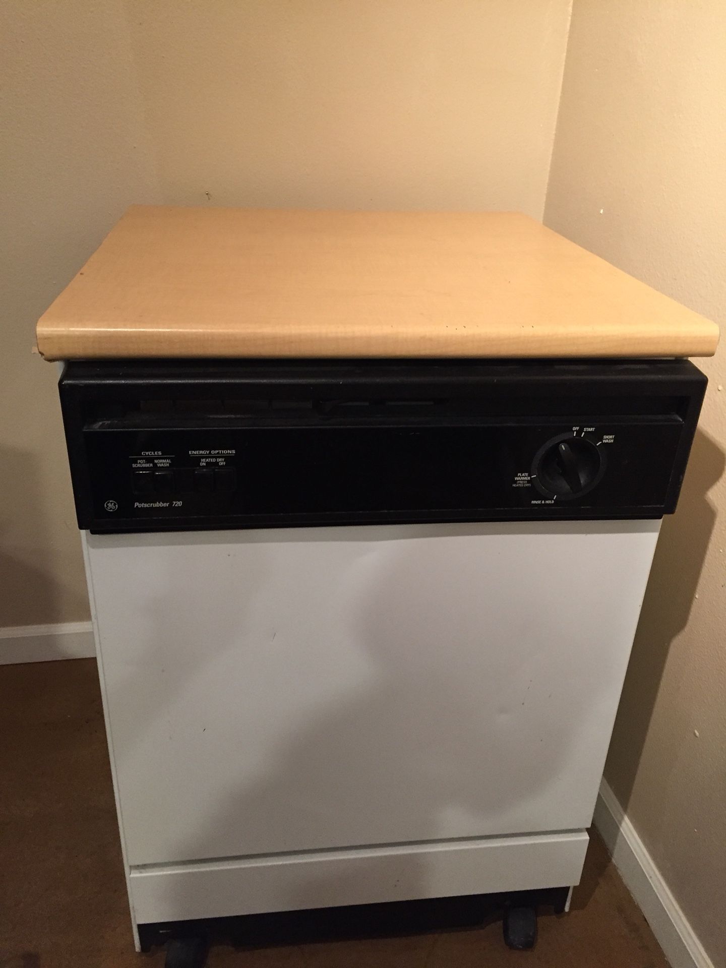 GE Potscrubber 720 mobile portable dishwasher counter
