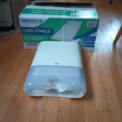 Paper Towel Dispenser And 2250 Paper Towels 