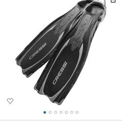 Cressi Scuba Diving Fins - Reactive Open Heel with Bungee Strap - Reaction EBS: made in Italy