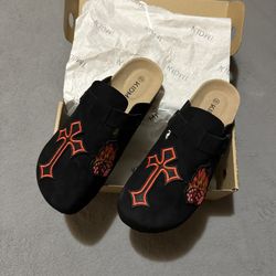 Custom Black Clogs – Cross & Flame Dice Design | Comfortable Footbed | Unisex | Any Size 