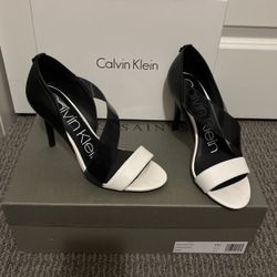 Calvin Klein 