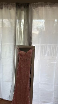 Prom Dress (Pink)
