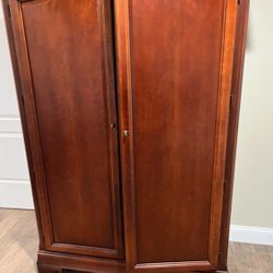Thomasville Armoire And Two Nightstands