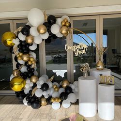 Grad Balloon Decor