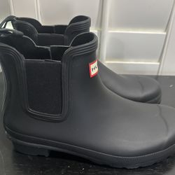 NEW Hunter Waterproof Black Chelsea LOW Rain Boots NO BOX (Women’s Size 8) - $45