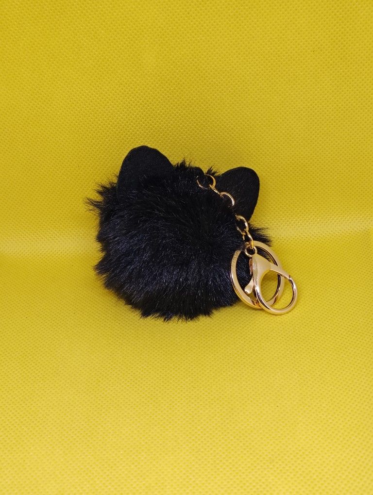 Fuzzy Pum Pum Keychain