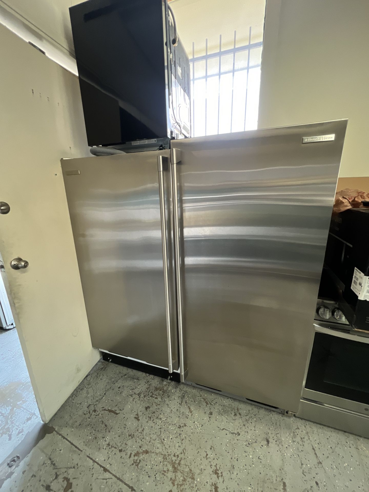 Electrolux 64”Wide Refrigerator And Freezer Set In Stainless Steel 