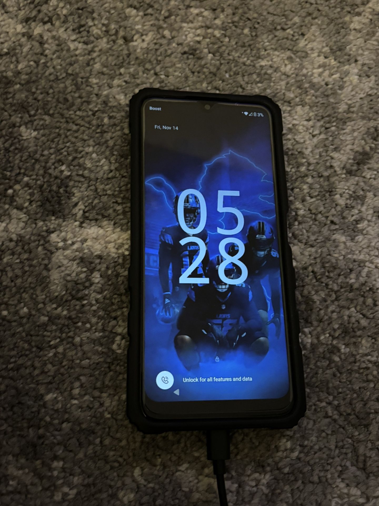 Celero Cell Phone w/ New Sim Card