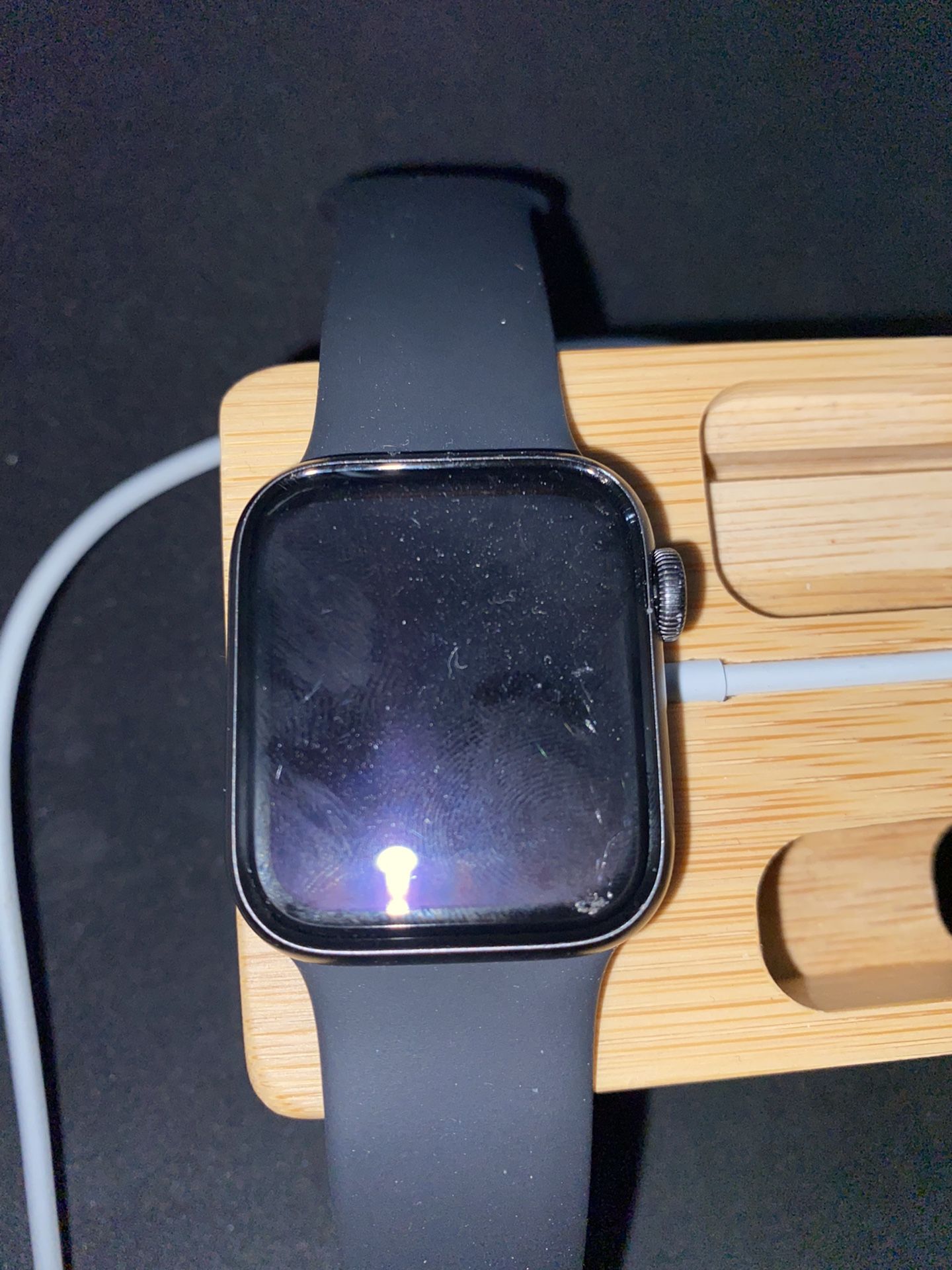 Apple Watch Series 5 Cellular Model 40mm