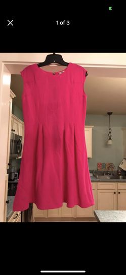 Women’s Accidentally in Love Pink Dress Size 7