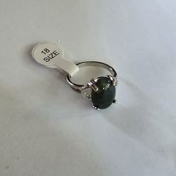 DEEP JADE STAINLESS  STEEL  FOREVER WEAR  SILVER  CABECHON NEW SIZE 7/ 8RING