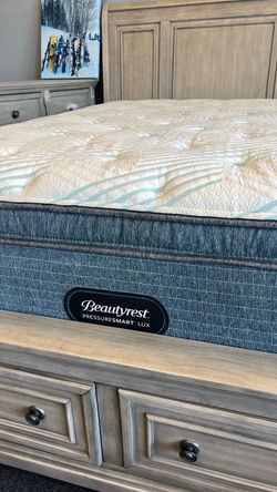 BeautyRest clearance $300. Last. Chance queens