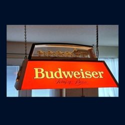 VINTAGE  BUDWEISER POOL TABLE LIGHT** MUST PICK UP** 281 N & 1604** PLS. REVIEW PHOTOS FOR MORE MERCHANDISE INFOS BELOW