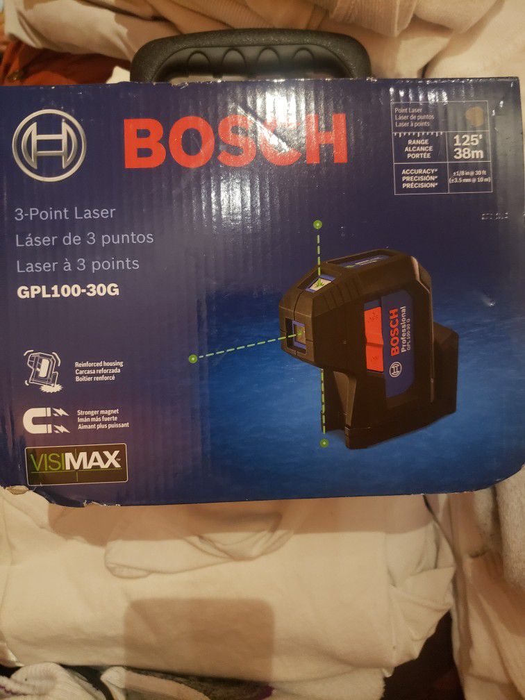 Bosch 125 ft. Green 3-Point Self-Leveling Laser