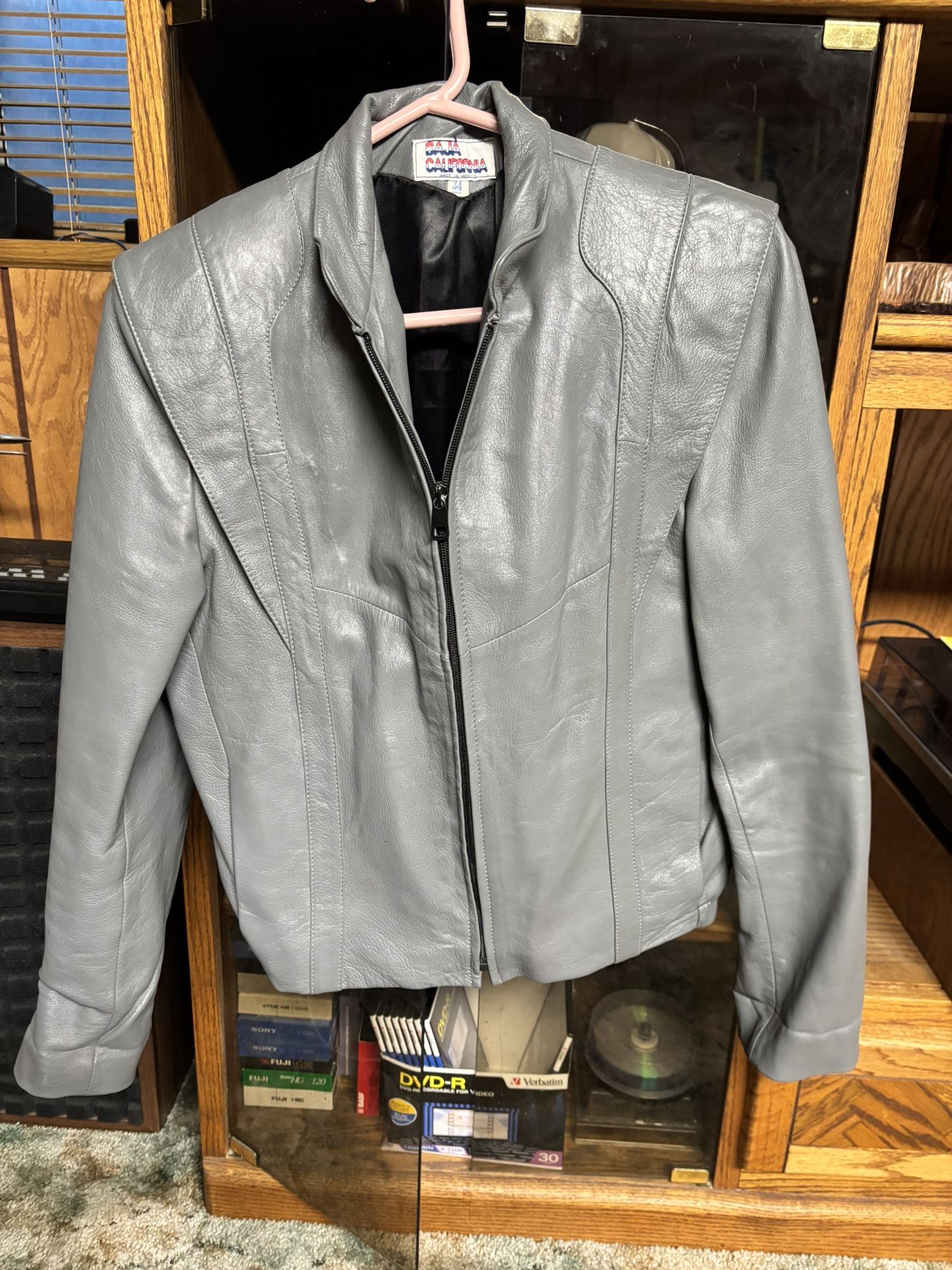 Vintage 1980 grey leather jacket pockets black lining Baja California size 34 medium Made in Mexico