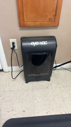 Eye vacuum