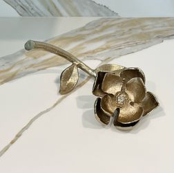 Decorative gold metal flower