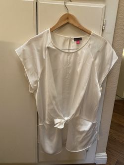 ***NEW*** Vince Camuto White Blouse Size 2X