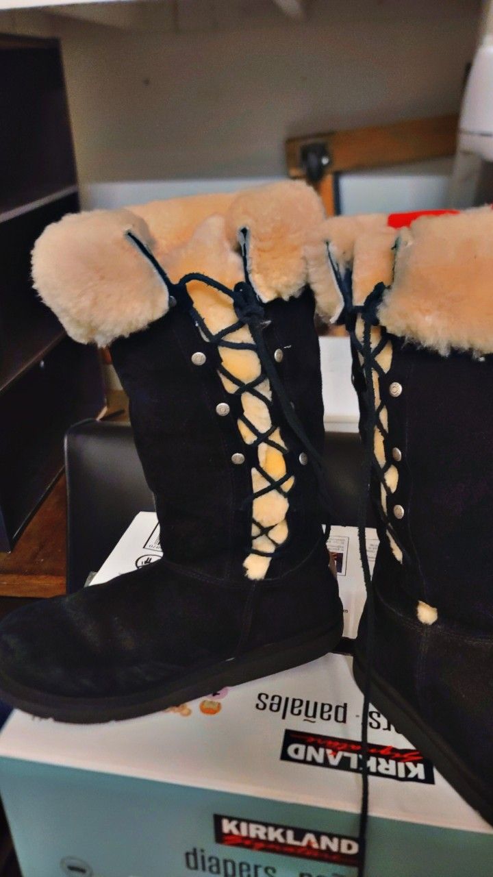 Ugg Lace Boots