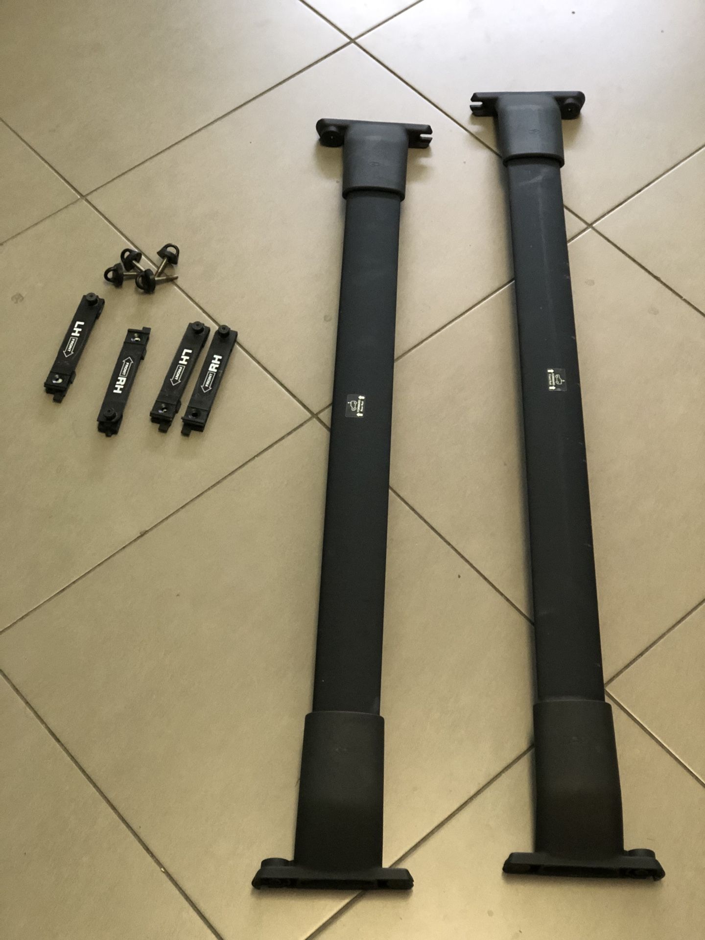 Mazda CX-5 crossbars with all parts Roof Rack