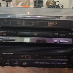Stereo Set: Record Player, CD Player, Receiver 