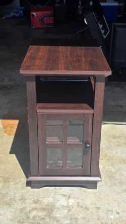 Powered night stand