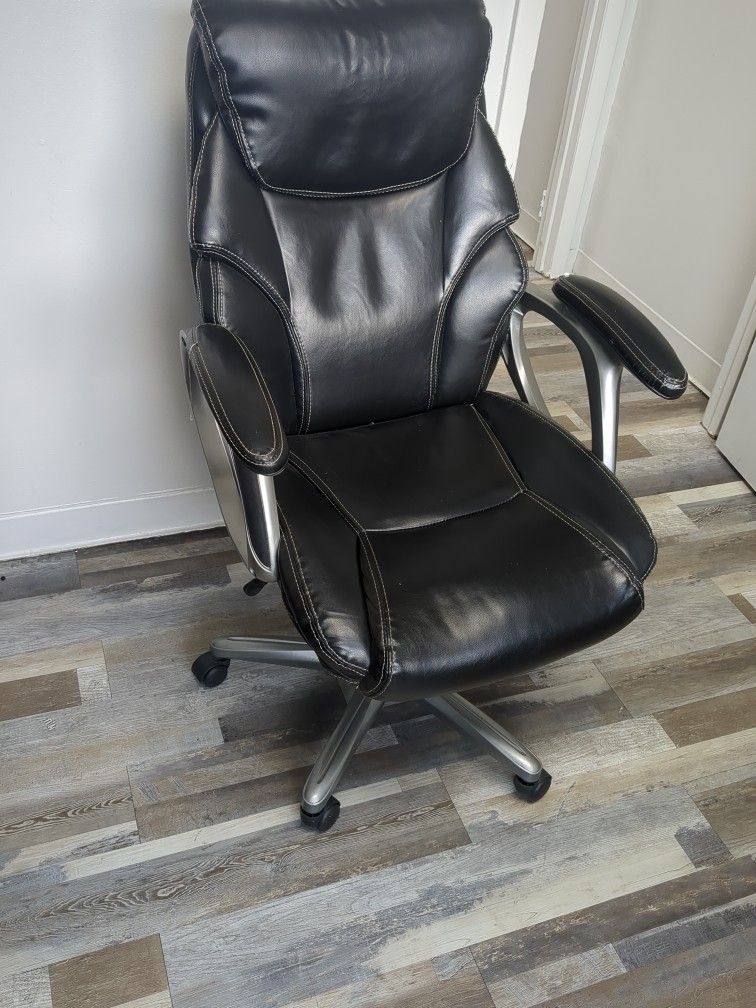 Serta Office Chair